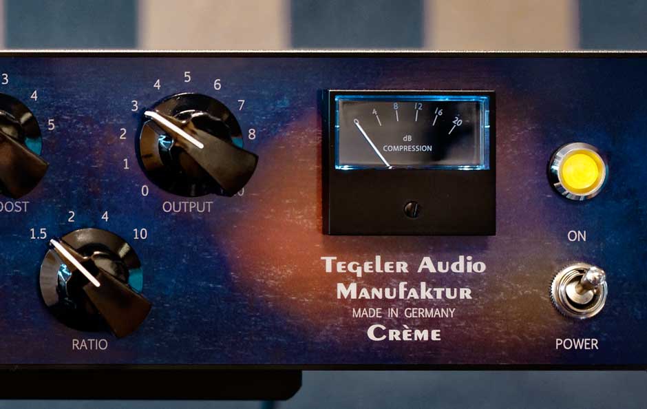 Creme - Bus Compressor and Mastering Equalizer Creme - Bus Compressor and Mastering Equalizer